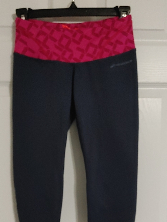 Brooks Pants - Brooks Navy Leggings with Pink Waistband Women's Sz XS Grippers On Bottom Hem